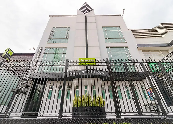 Yvm Hotel Kafir